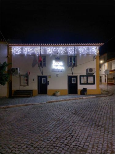 Ilumina&ccedil;&atilde;o de Natal da Vila 2025